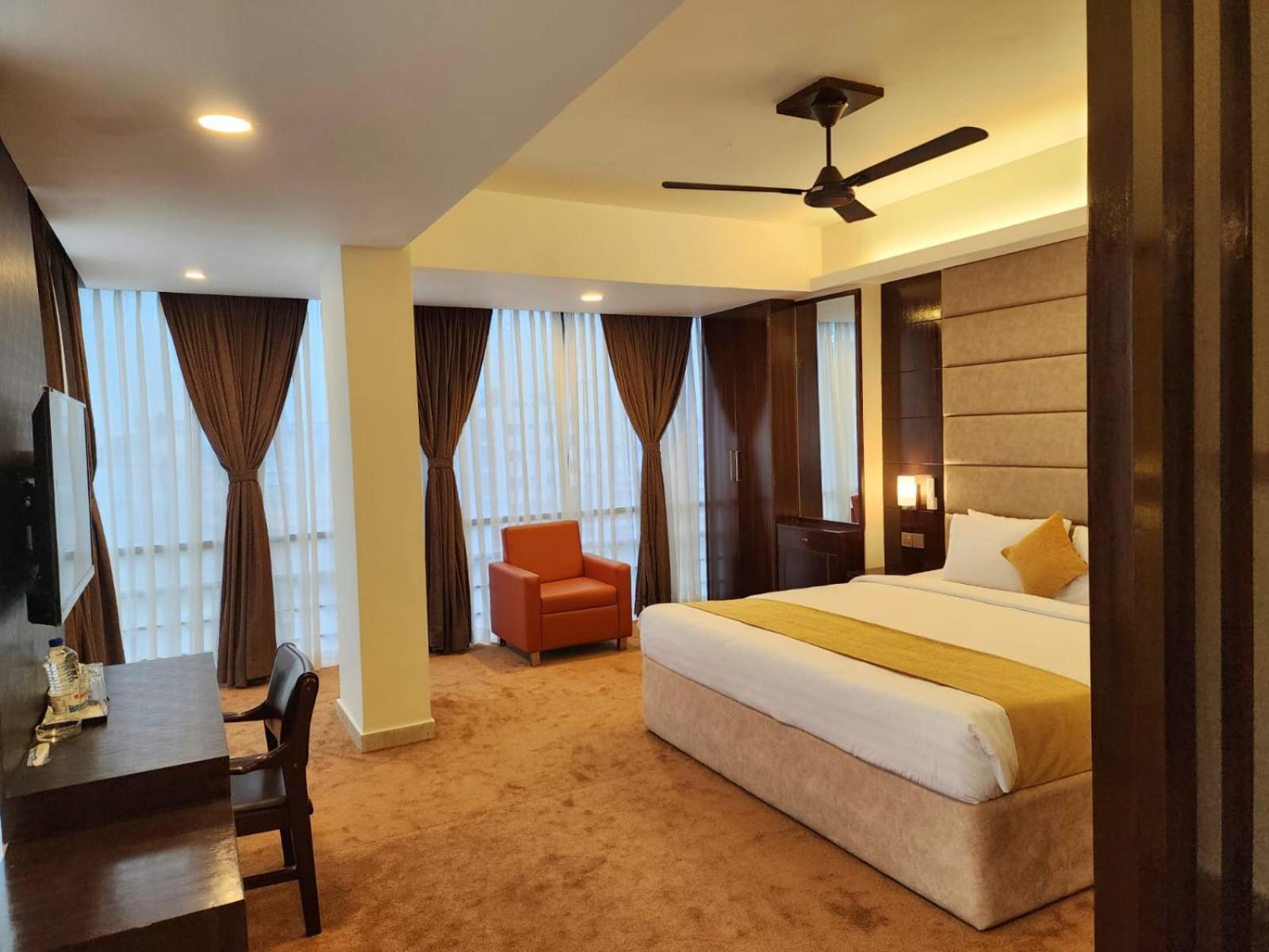 White Park Hotel & Suites Chittagong Eksteriør billede